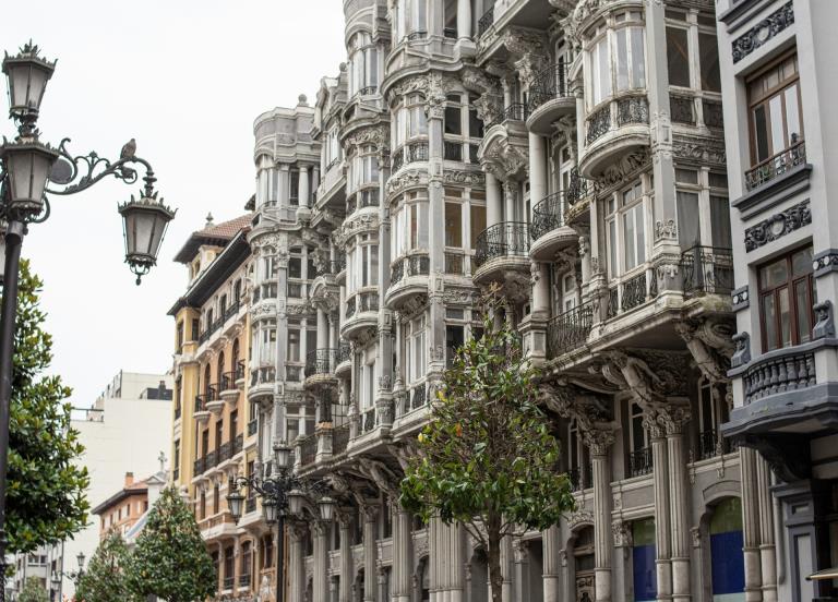 Tres ciudades a tiro de piedra
